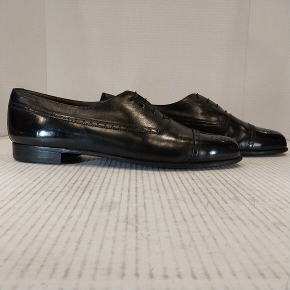 BALLY men\'s (SAVE $1100) shoes 11 B black cap toe Oxford. main image 5